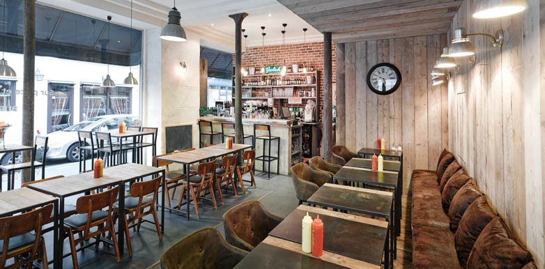 Aménagement d'un restaurant à burgers par un architecte commercial en région Ile de France