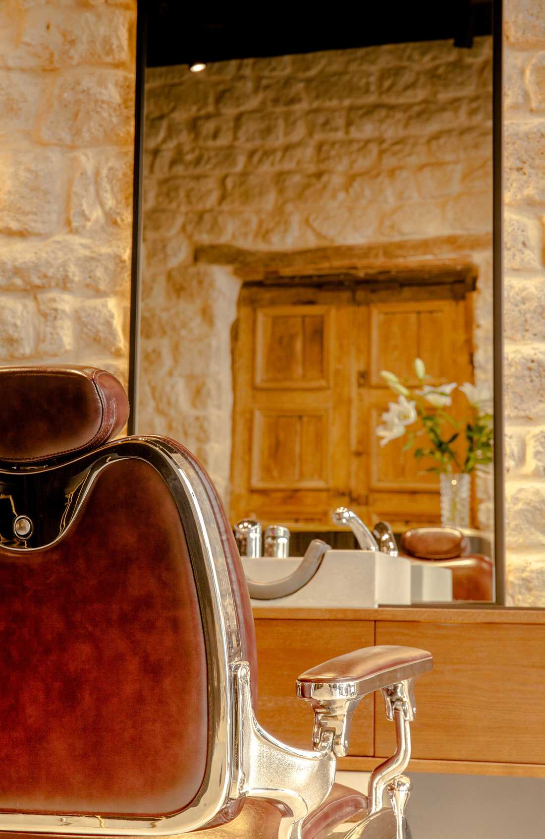 Décoration d'un barber shop dans le cadre d'un projet de retail design