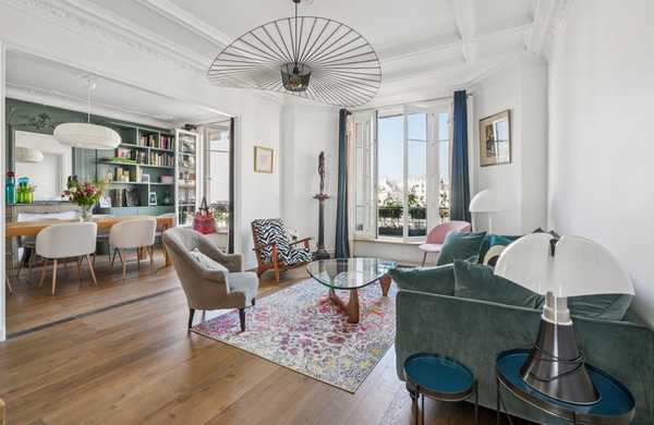 Extending the living spaces of an apartment in Asnières