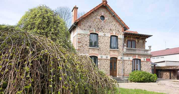 Meulière house renovated by an architect in Ile-de-France