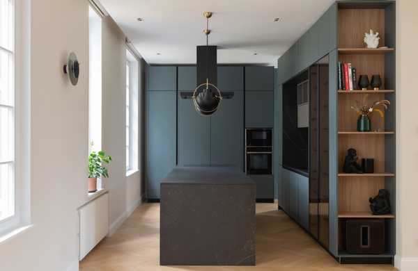 Renovation of an 1860 house between tradition and modernity