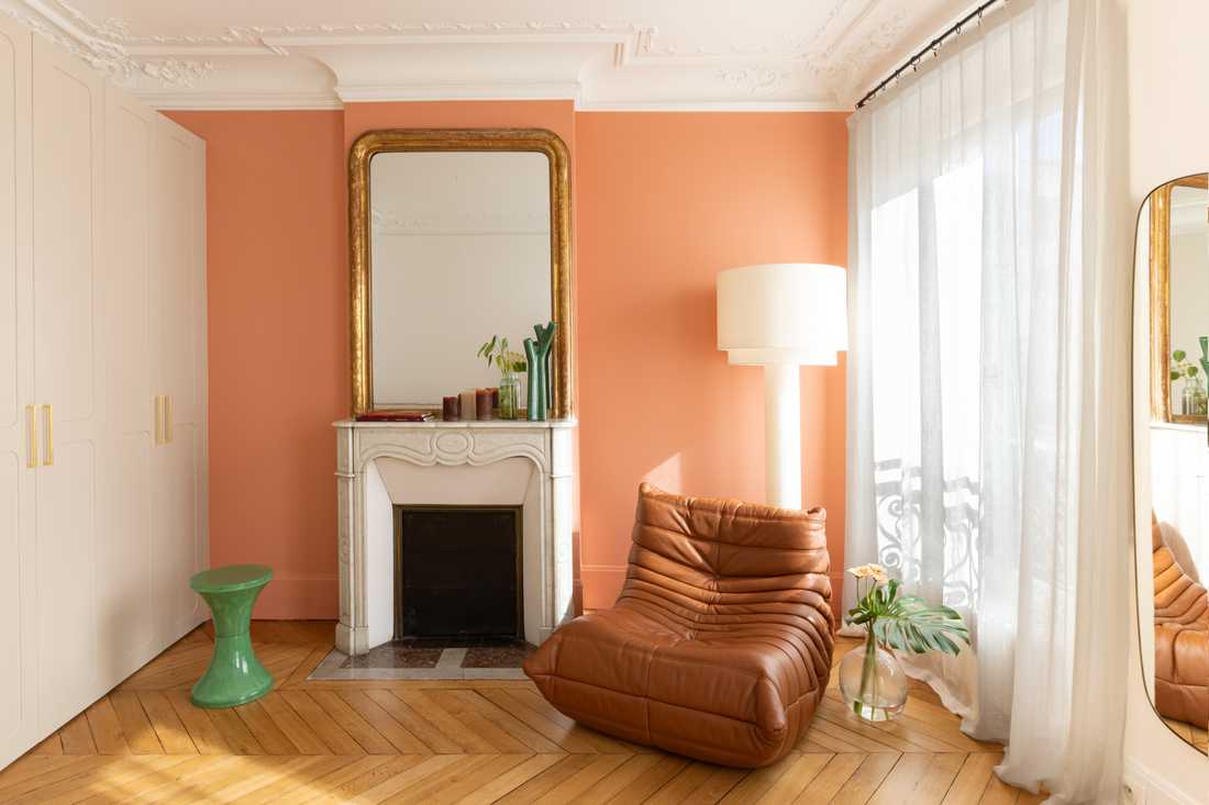 Fauteuil Togo en cuir camel