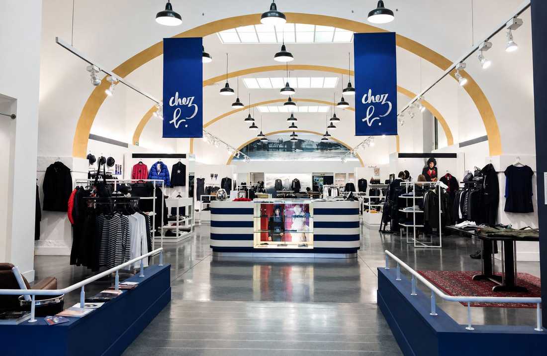 Architecture commerciale d'une boutique Agnes B