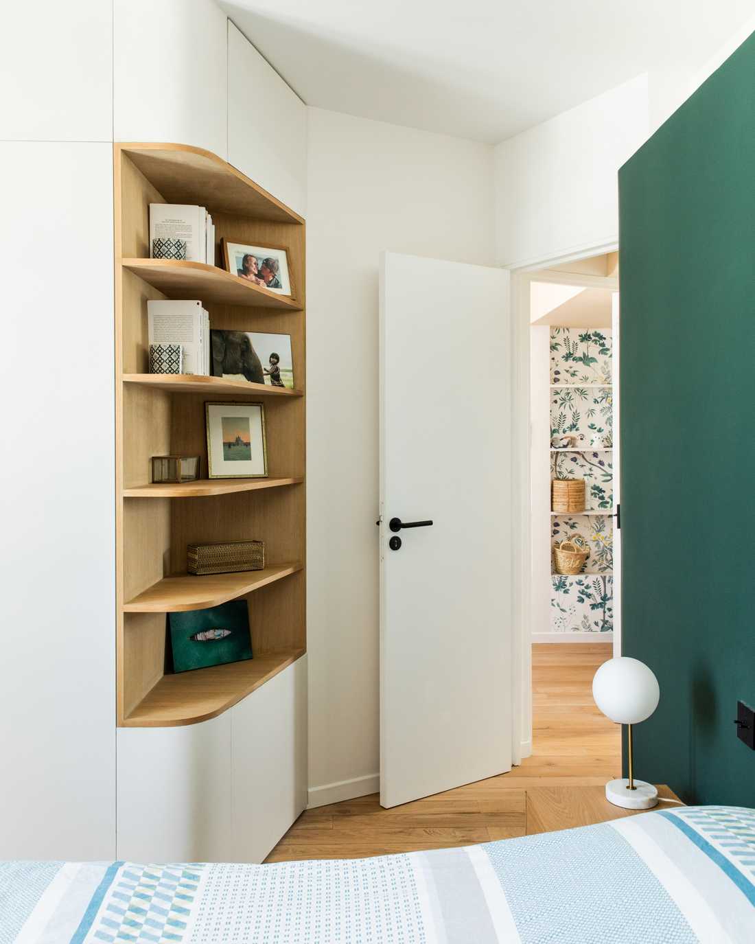 Chambre avec rabgement sur mesure