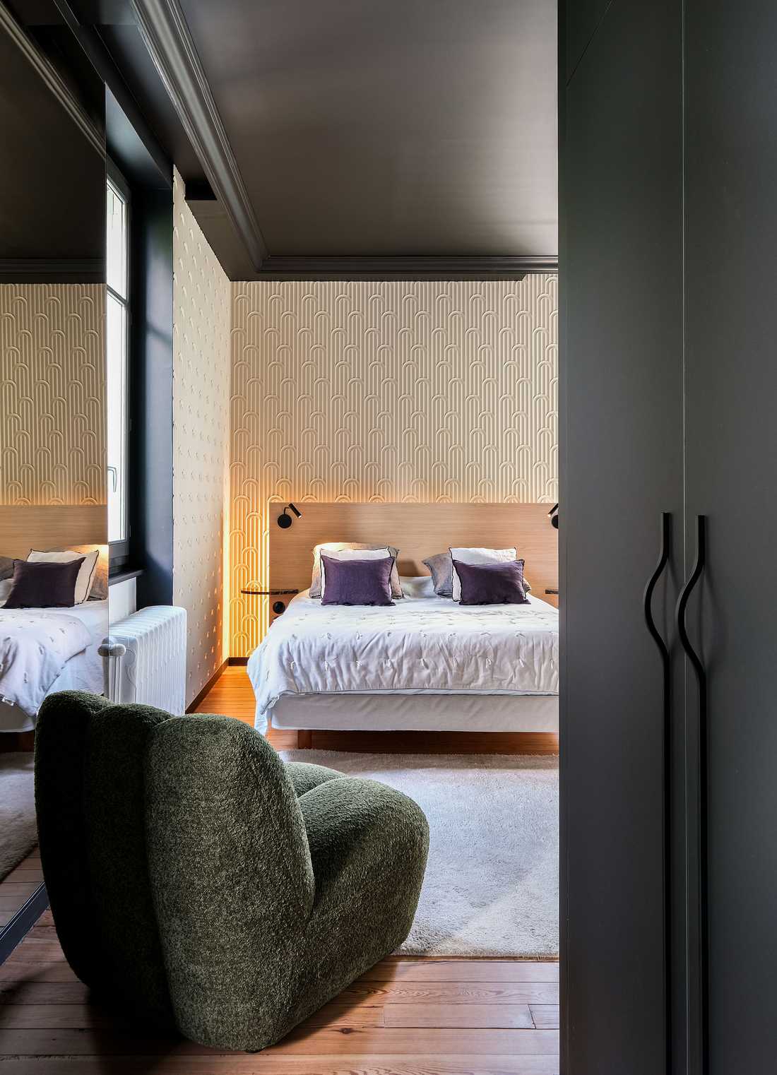 Chambre d'hôtel aménagée par un architecte d'intérieur en Ile de France