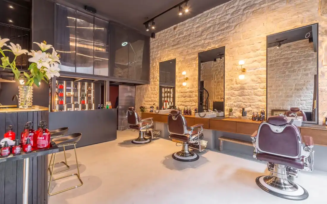 Retail design d'une tattoo shop à Paris
