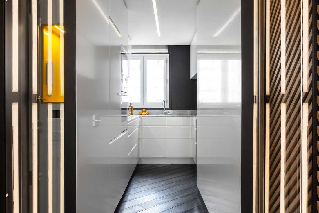 Rénovation de la cuisine de l'appartement par un architecte d'intérieur à Paris
