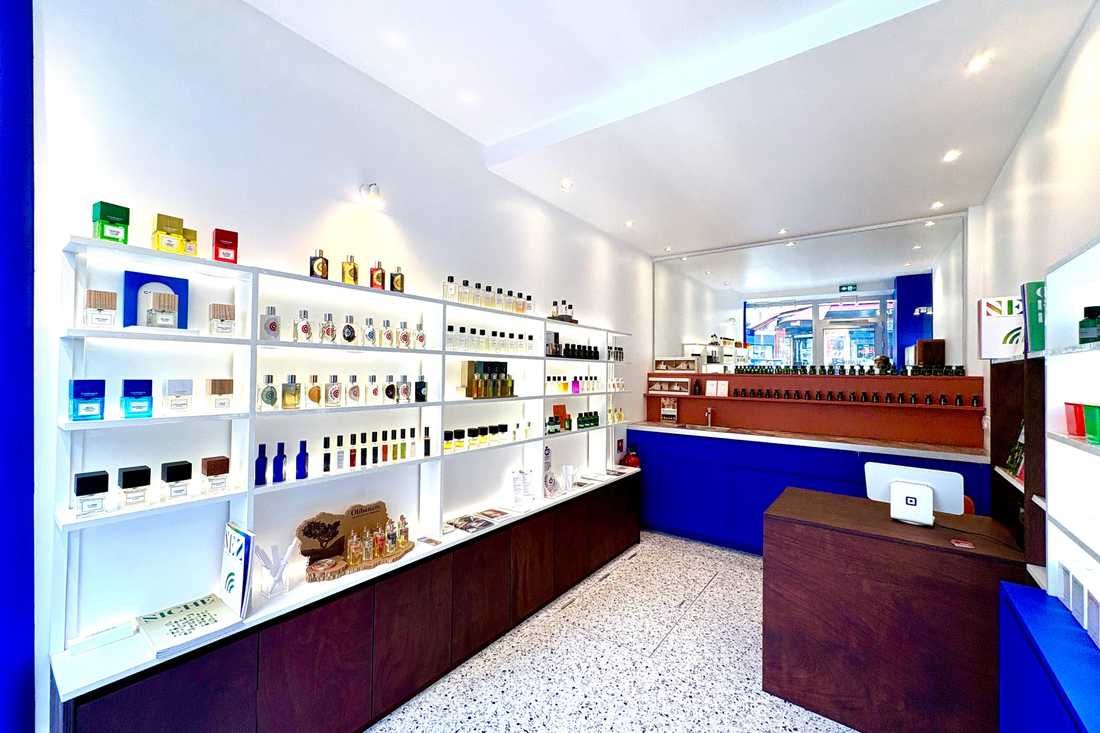 Boutique de parfumerie rénovée par un architecte d'intérieur