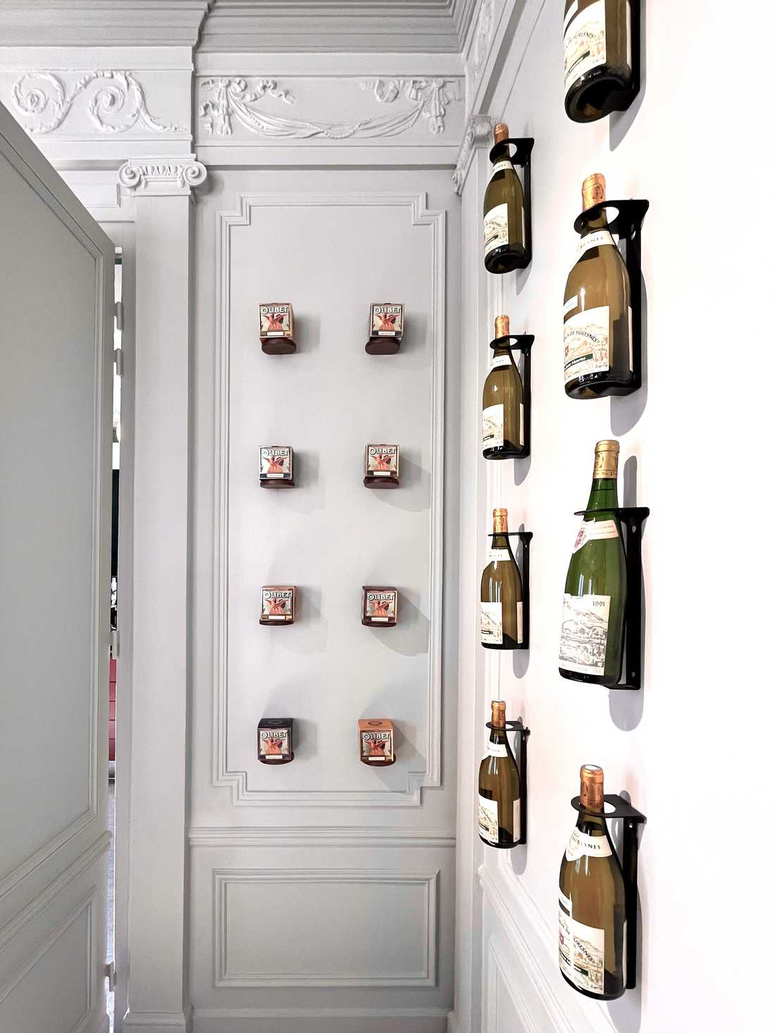 Architecture d'interieur d'un office du tourisme