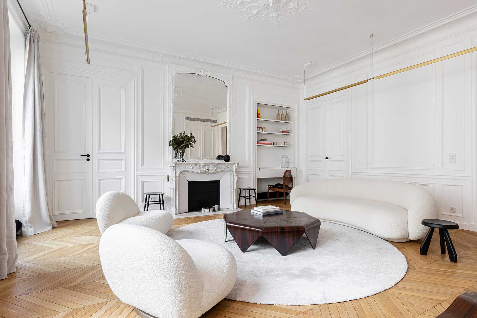 Aménagement d'un appartement familial haussmannien