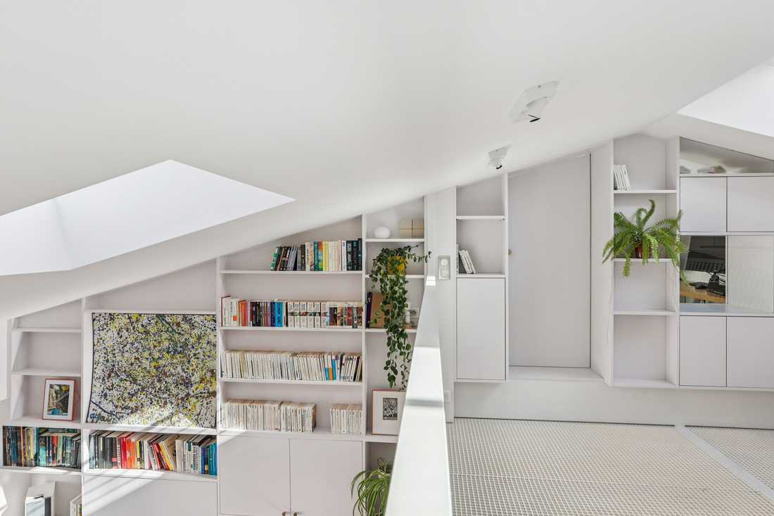 Combles aménagés dans un appartement duplex à Paris