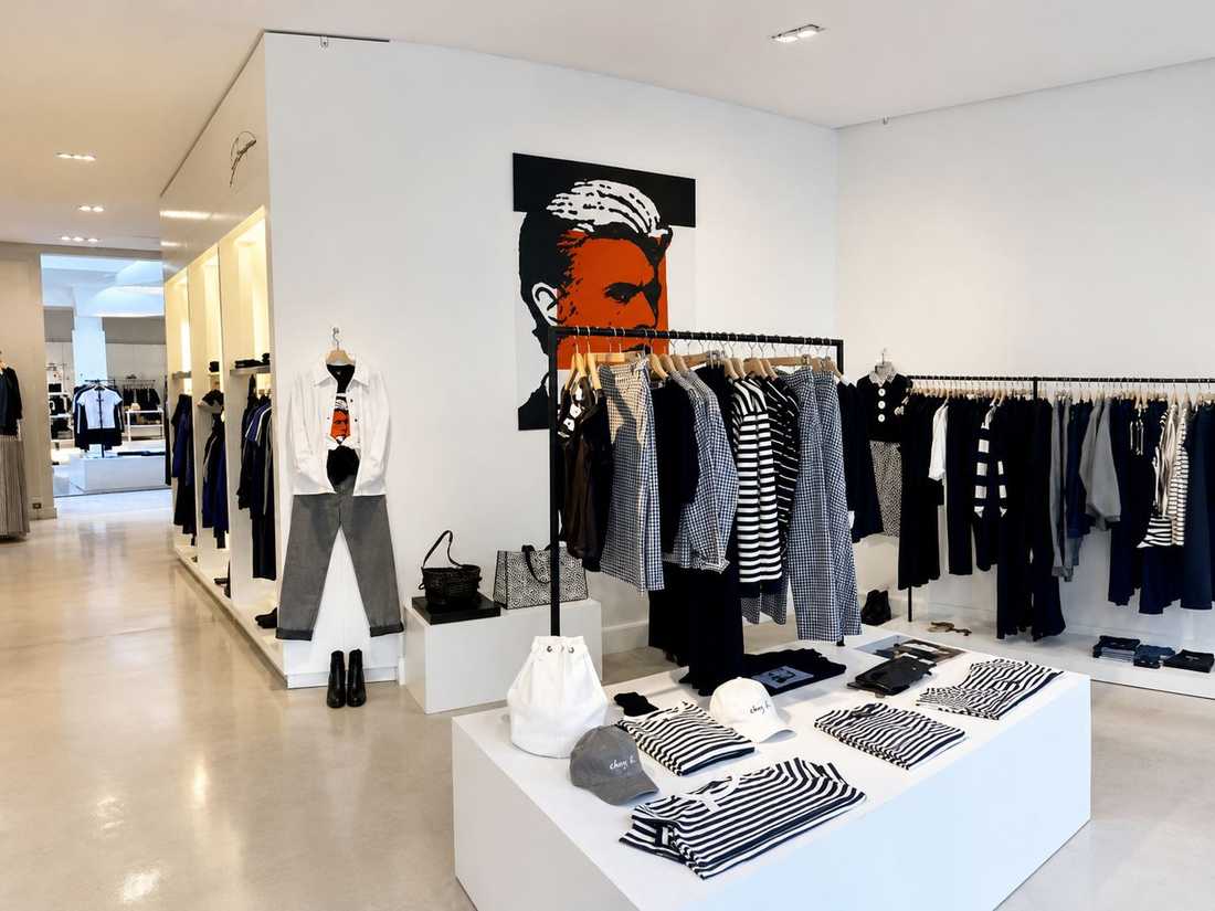 Architecture commerciale d'une boutique Agnes B