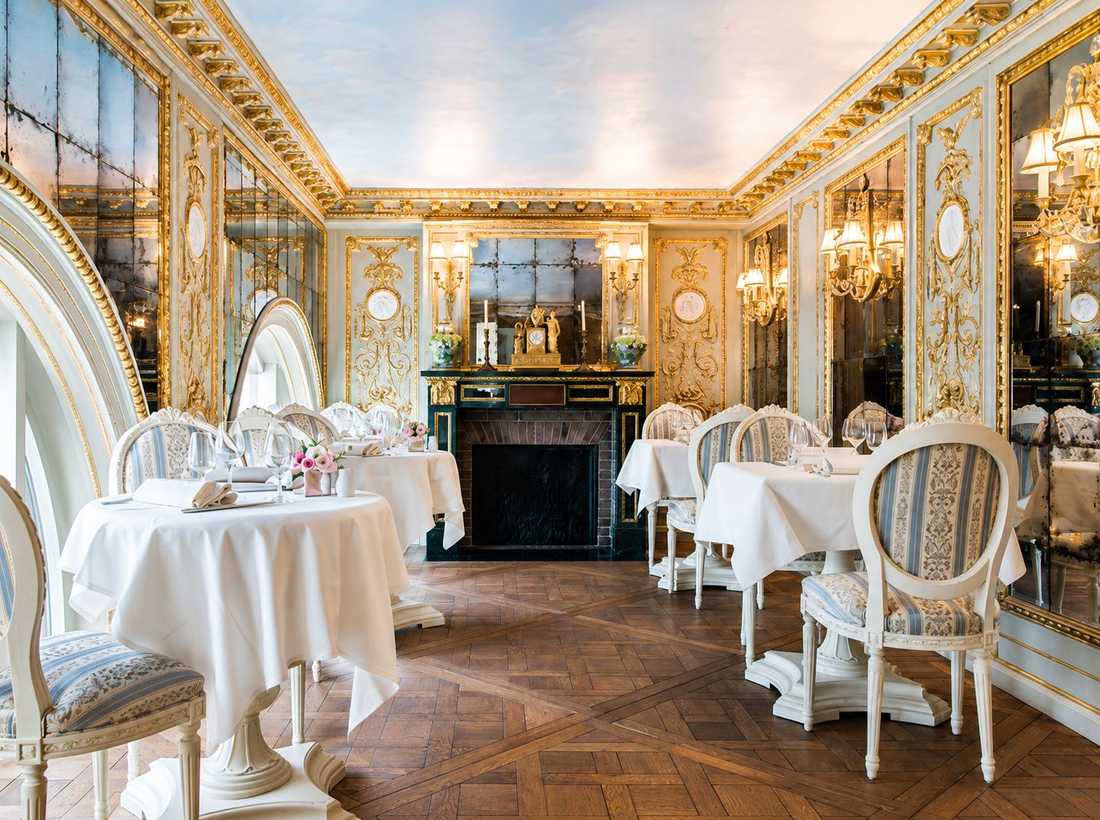 Aménagement d'un café par un architecte spécialiste de l'architecture commerciale in Paris