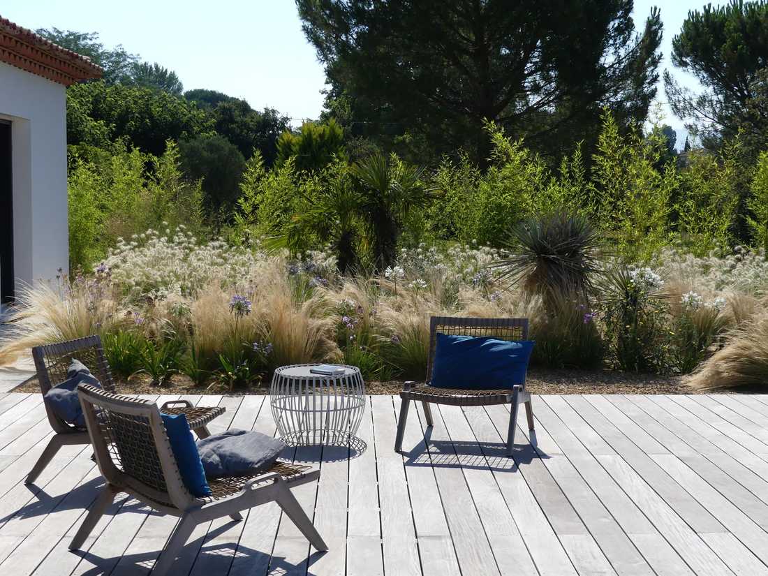 Terrasses et pas japonais - Modern - Patio - Paris - by Jardin